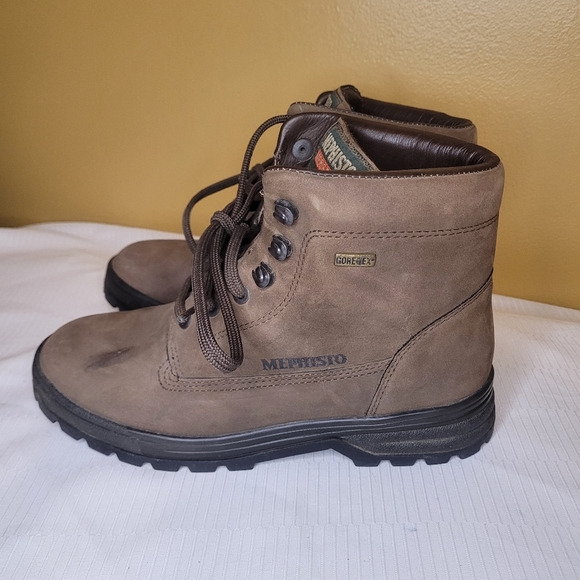 Mephisto Tan Lace Up Boots - Picture 9 of 10